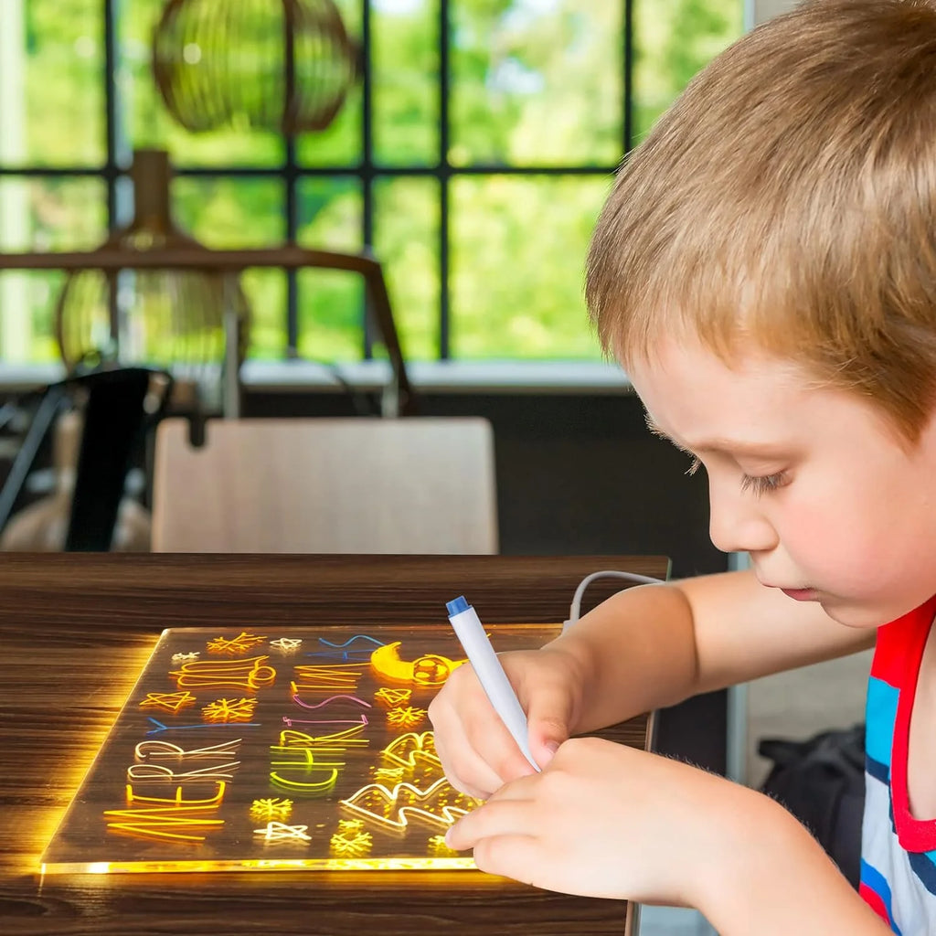 MagicBoard - Glowing LED Drawing Board